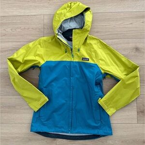Patagonia Torrentshell Rain Jacket Small